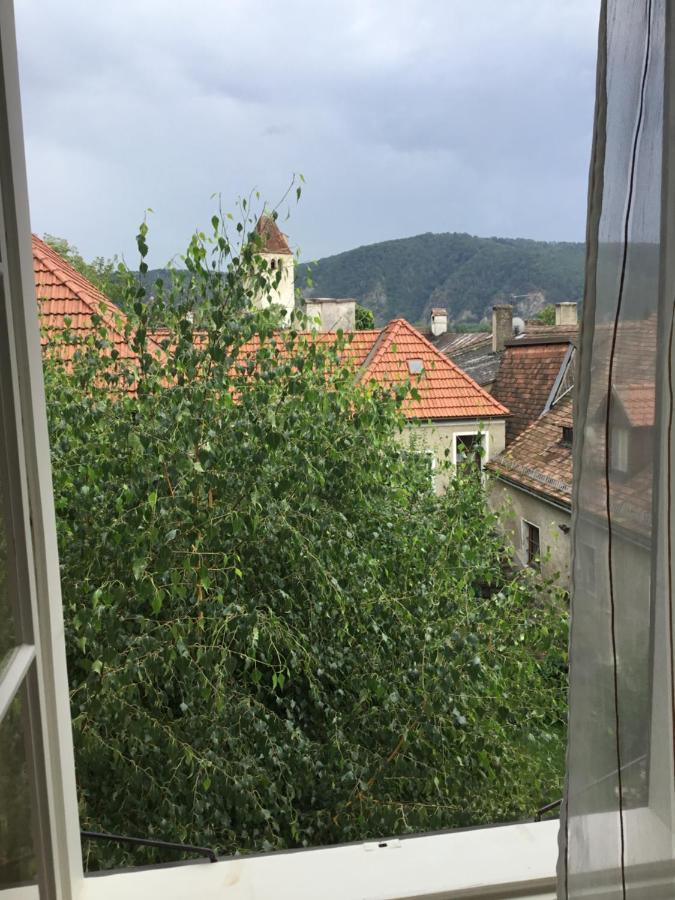 Pension Altes Rathaus Durnstein Bagian luar foto