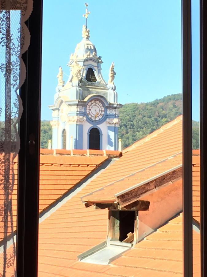 Pension Altes Rathaus Durnstein Bagian luar foto