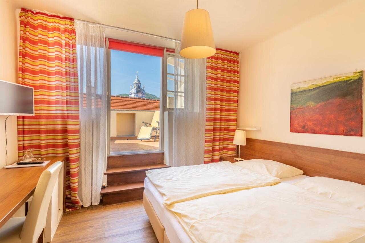 Pension Altes Rathaus Durnstein Bagian luar foto